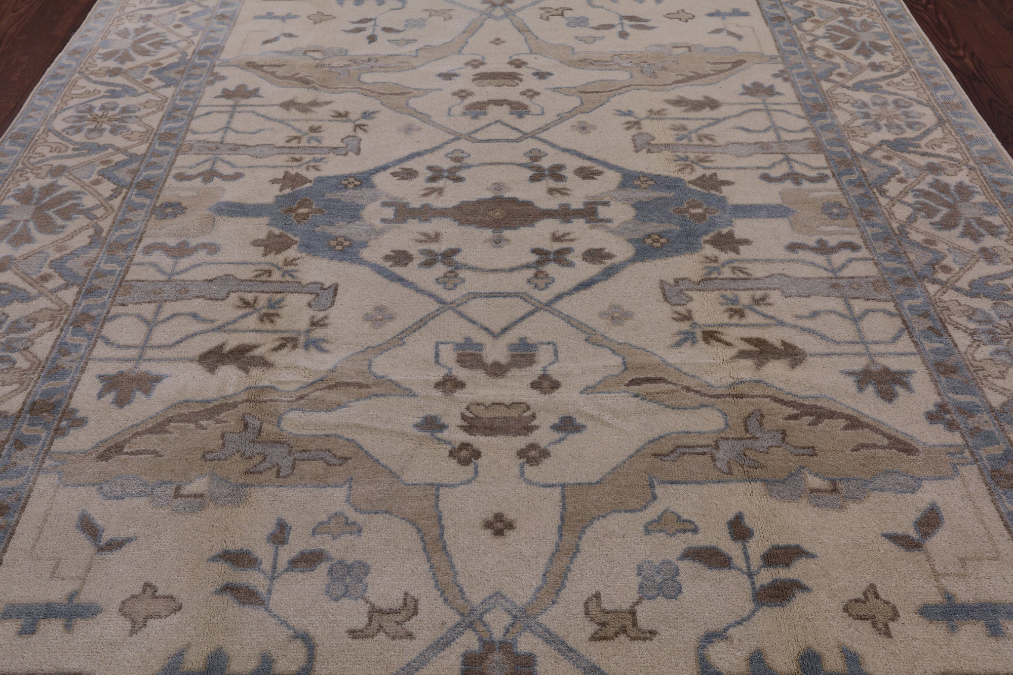 Ivory Handmade Turkish Oushak Wool Rug - 8' 0" X 10' 0" - Golden Nile