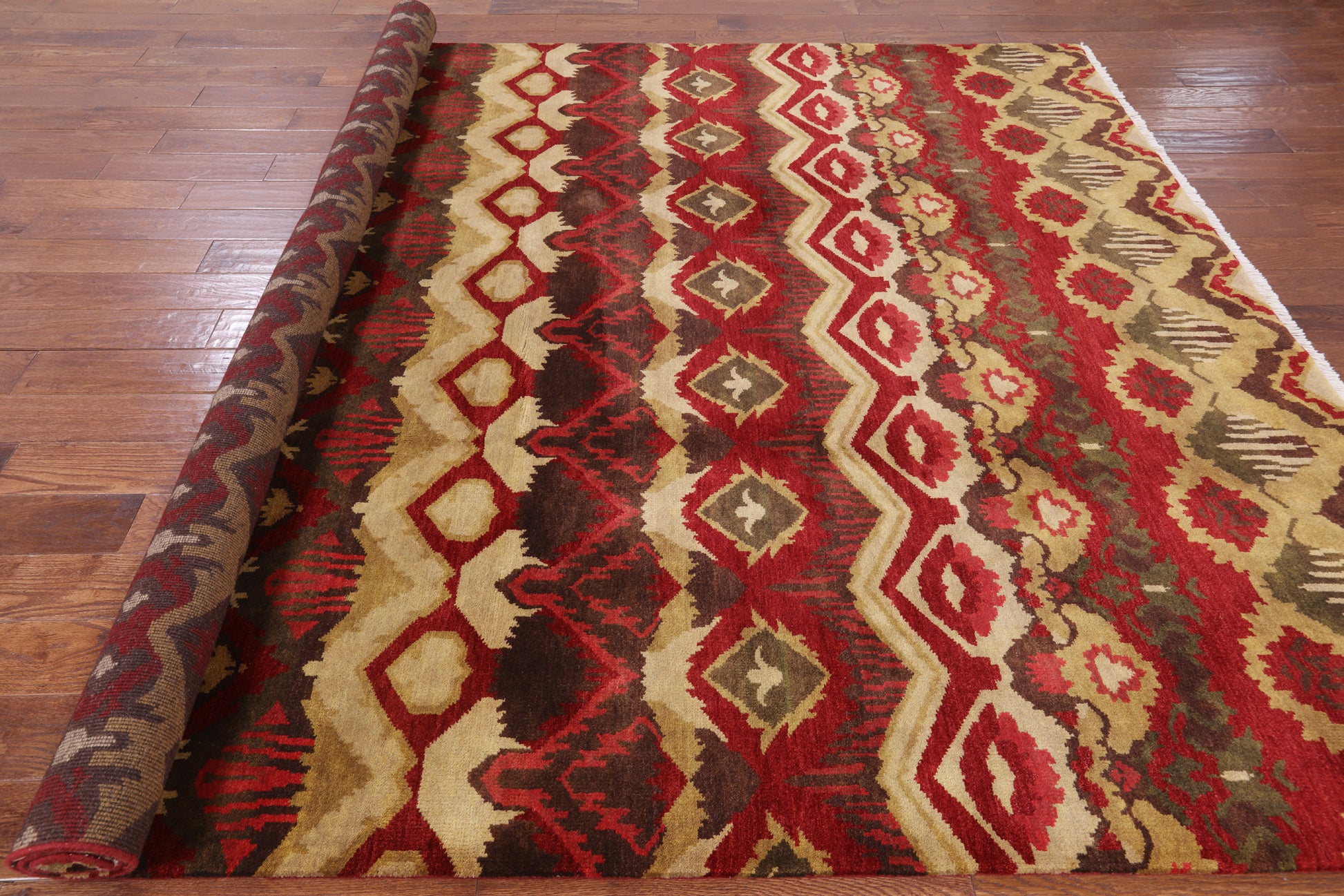 Ikat Handmade Wool Area Rug - 8' 1" X 10' 1" - Golden Nile