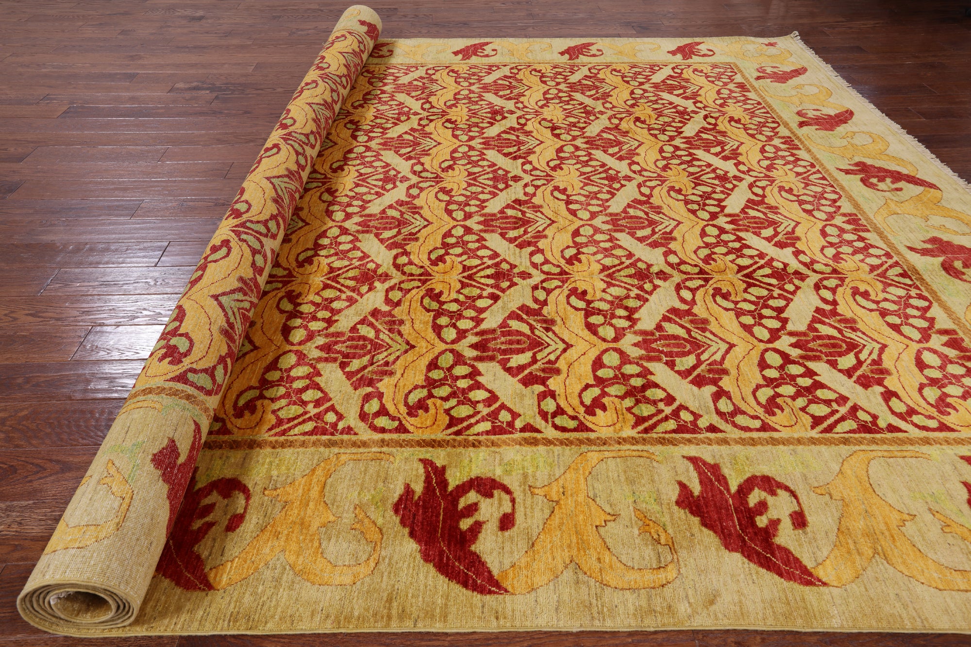 Red William Morris Hand Knotted Wool Rug - 10' 0" X 13' 8" - Golden Nile