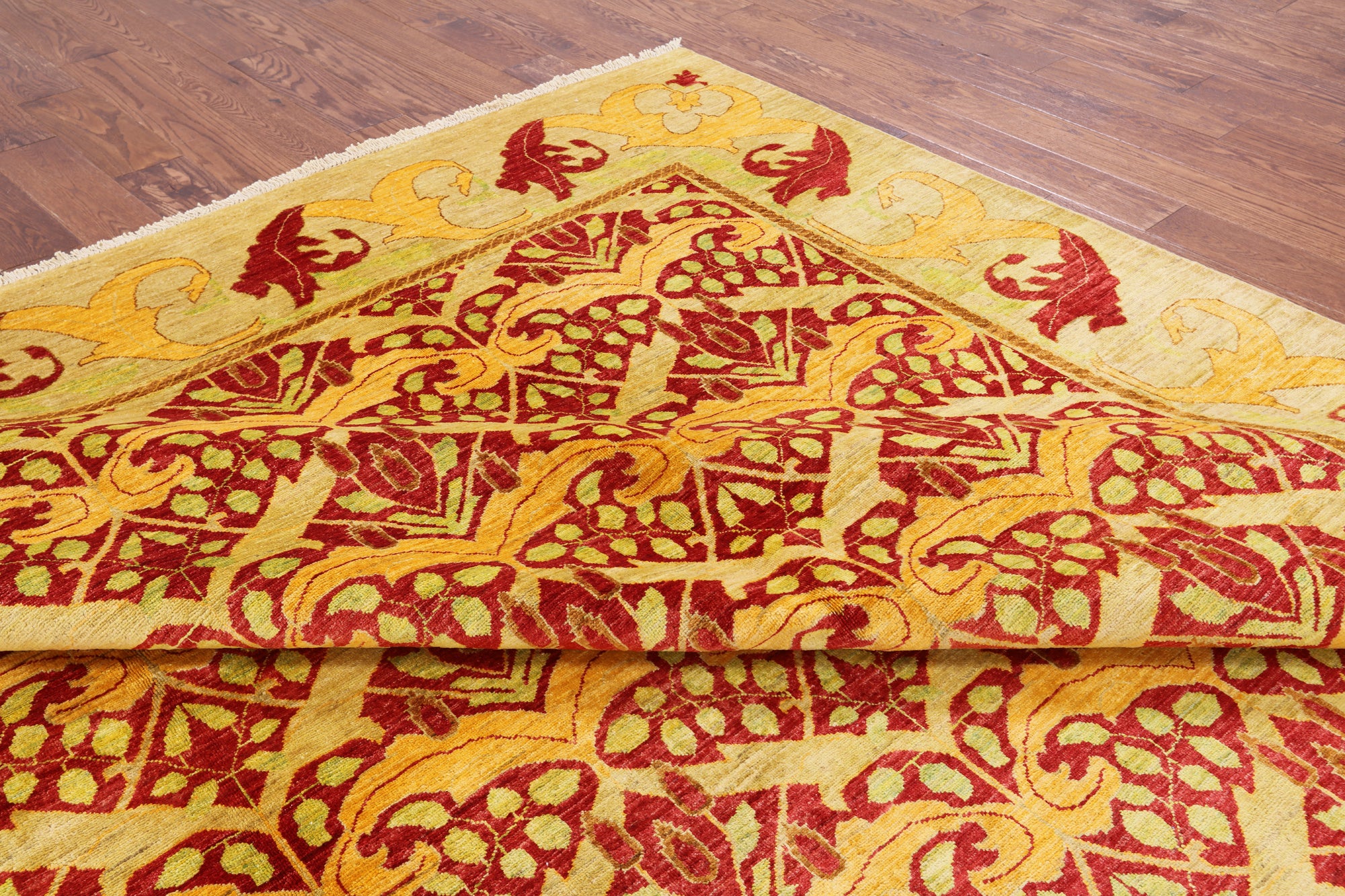 Red William Morris Hand Knotted Wool Rug - 10' 0" X 13' 8" - Golden Nile