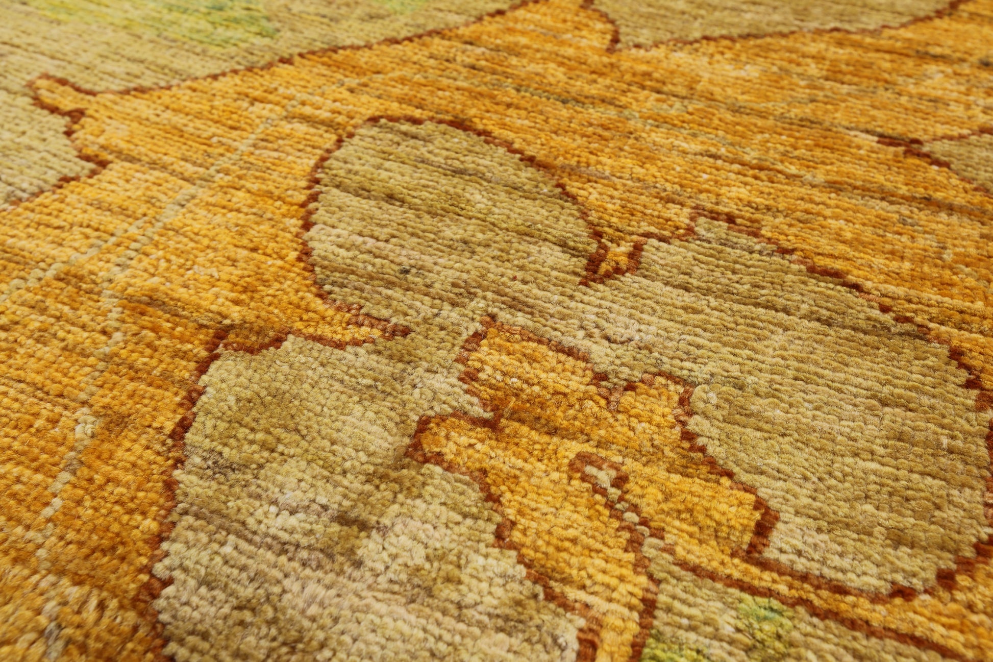 Red William Morris Hand Knotted Wool Rug - 10' 0" X 13' 8" - Golden Nile