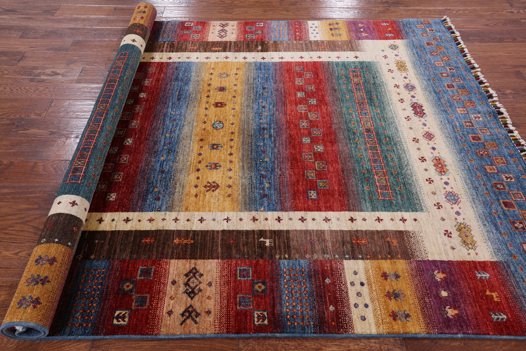 Tribal Persian Gabbeh Hand Knotted Wool Rug - 5' 11" X 7' 11" - Golden Nile