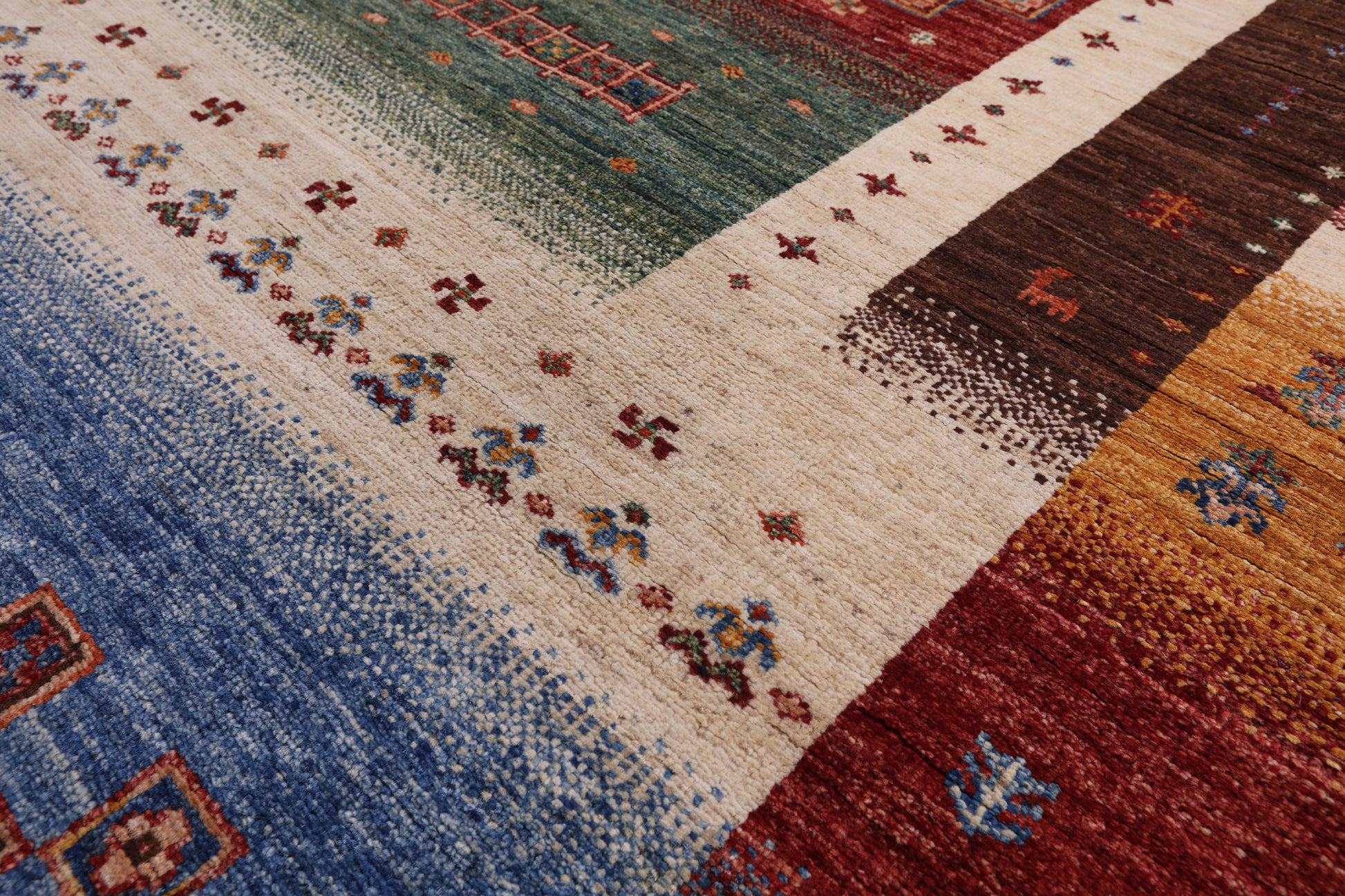 Persian Gabbeh Tribal Hand Knotted Wool Rug - 5' 9" X 8' 3" - Golden Nile