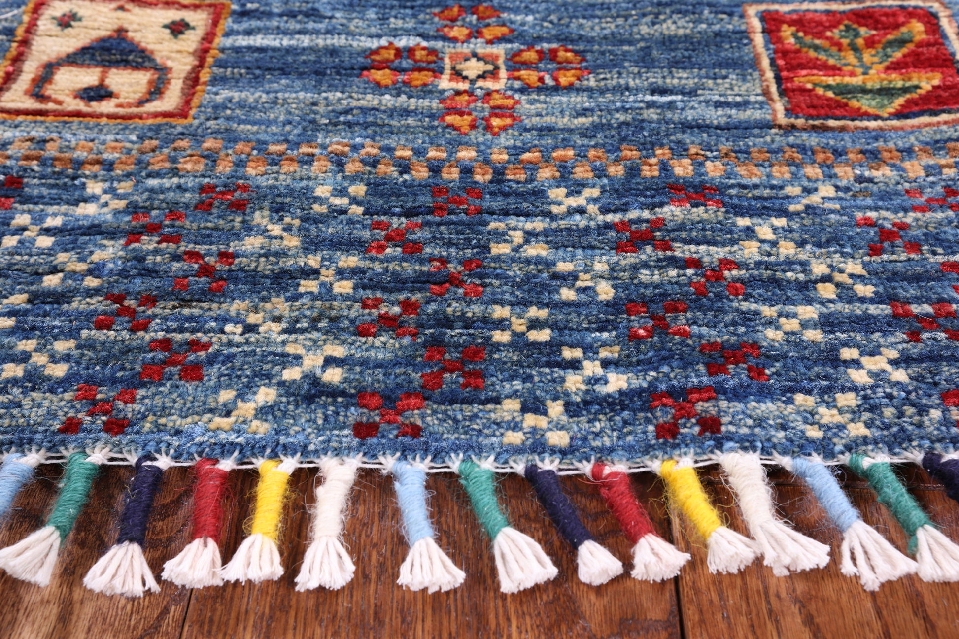 Tribal Persian Gabbeh Hand Knotted Wool Rug - 5' 7" X 7' 11" - Golden Nile