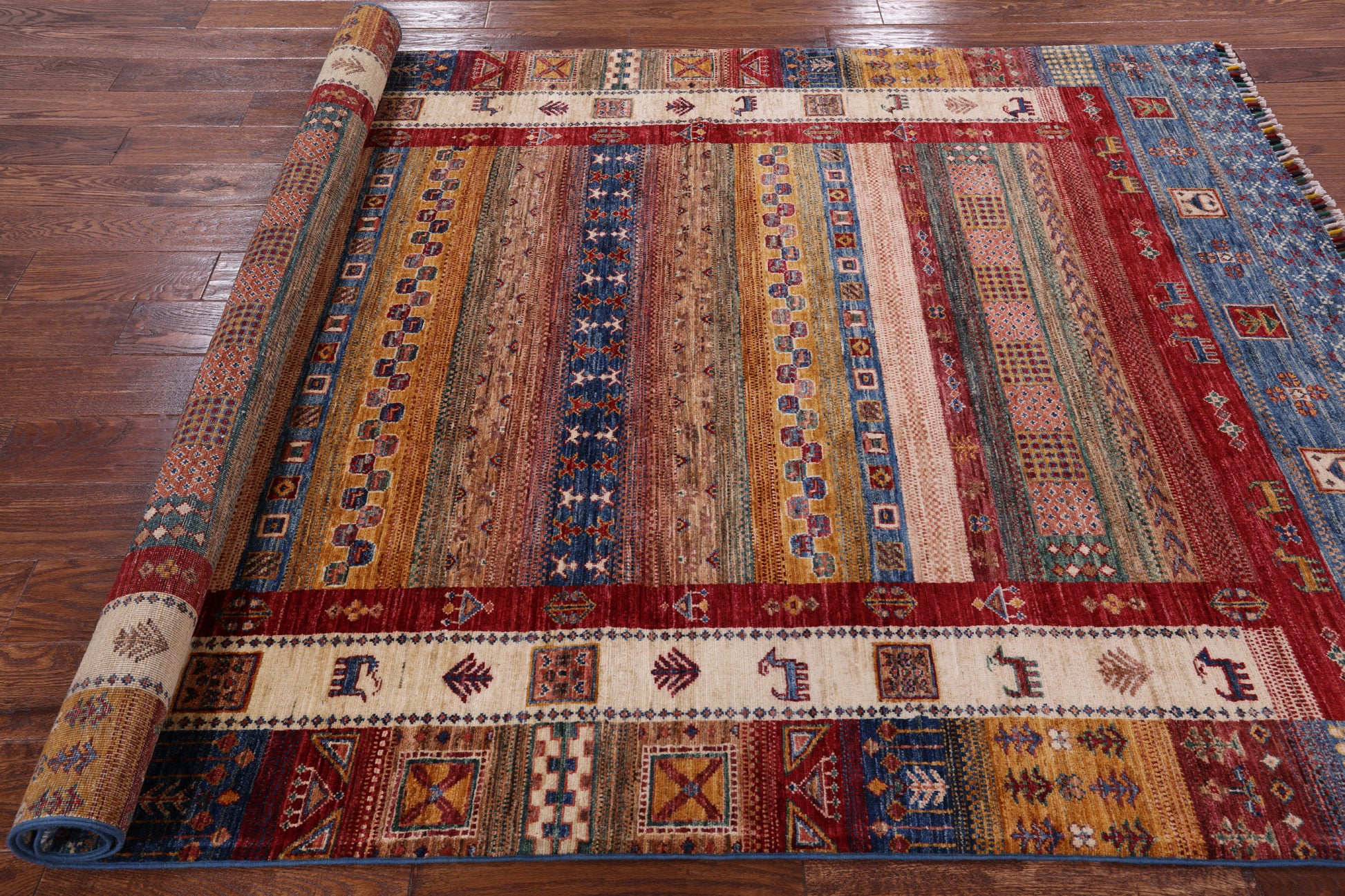 Tribal Persian Gabbeh Hand Knotted Wool Rug - 5' 7" X 7' 11" - Golden Nile