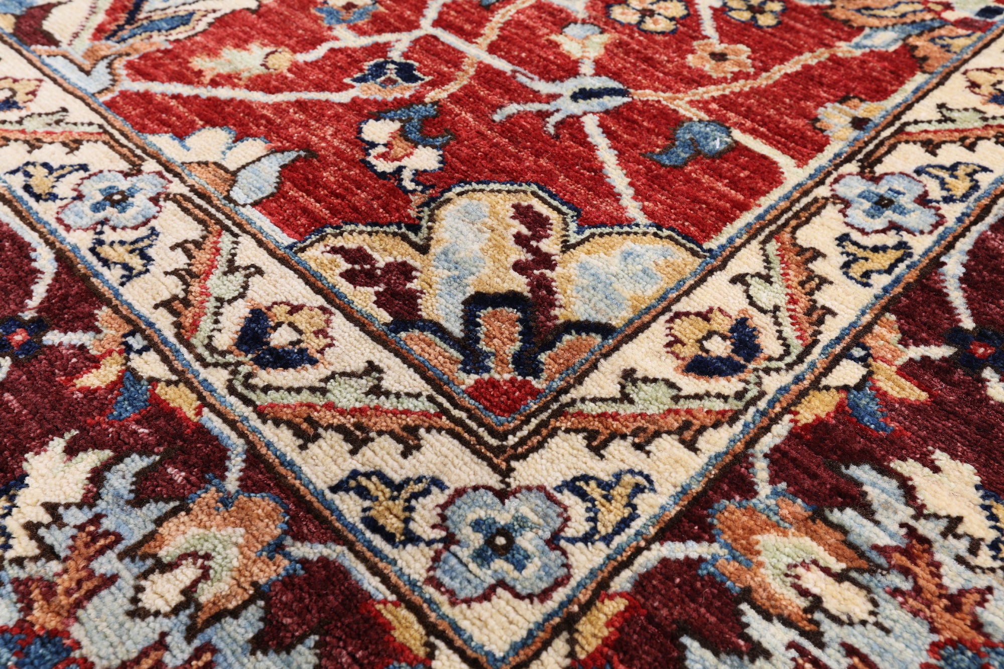 Red Fine Serapi Hand Knotted Area Rug - 8' 11" X 12' 0" - Golden Nile