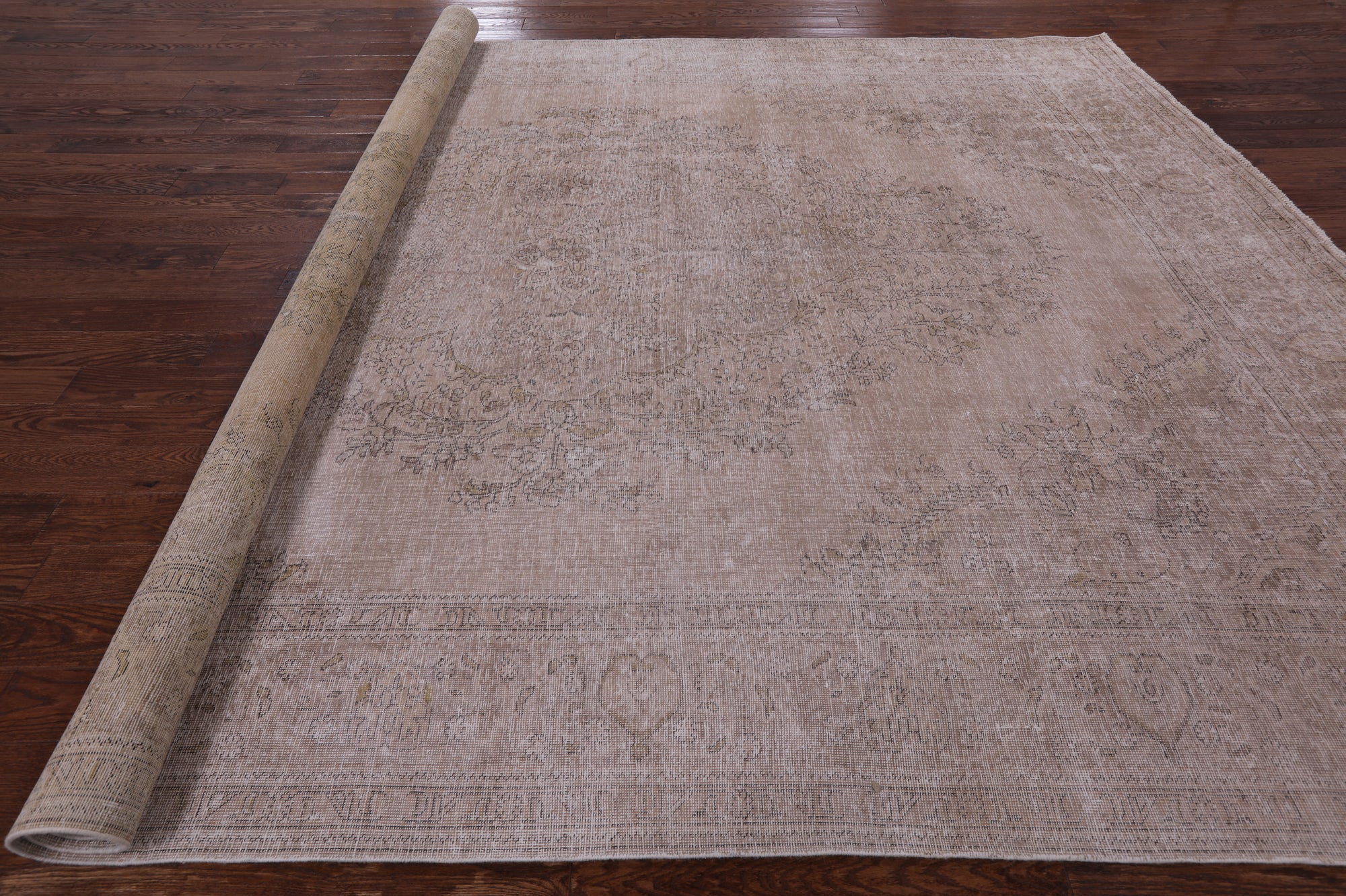 Persian Vintage White Wash Handmade Wool Rug - 9' 10" X 12' 7" - Golden Nile