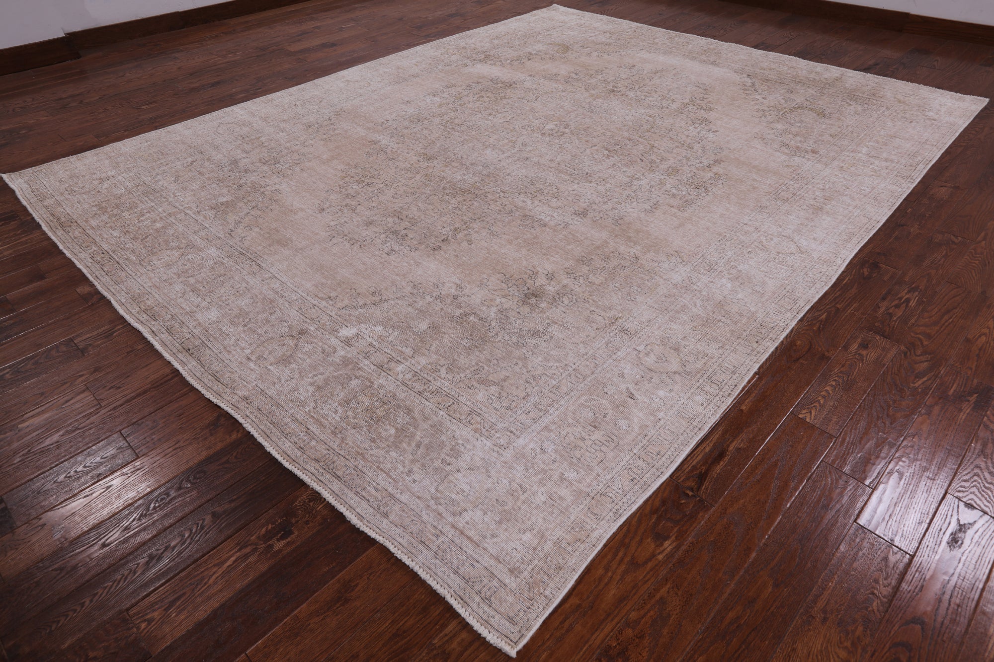 Persian Vintage White Wash Handmade Wool Rug - 9' 10" X 12' 7" - Golden Nile