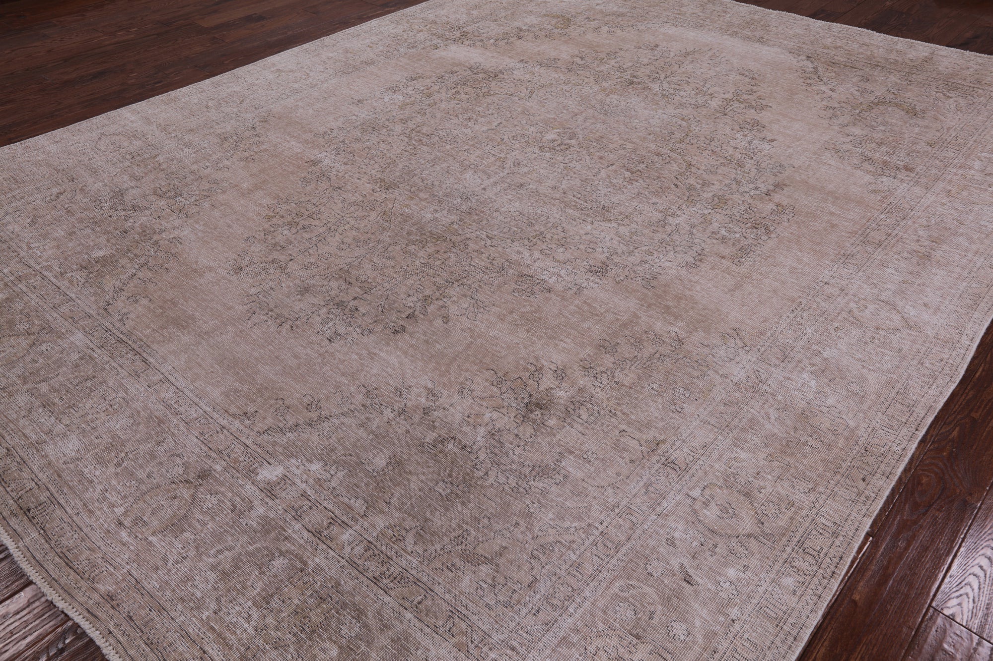 Persian Vintage White Wash Handmade Wool Rug - 9' 10" X 12' 7" - Golden Nile