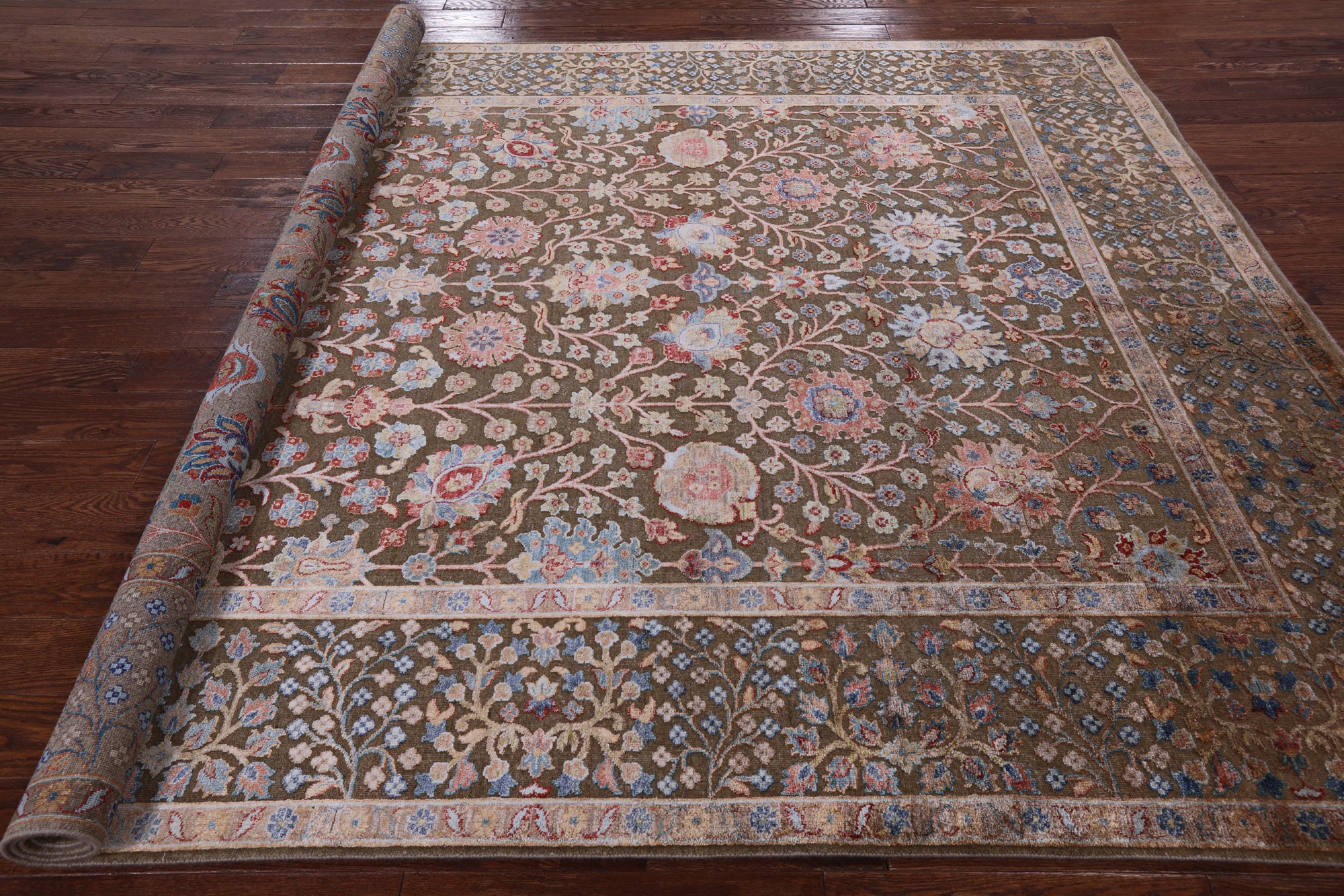 Pure Silk With Oxidized Wool Hand Knotted Area Rug - 8' X 9' 9" - Golden Nile