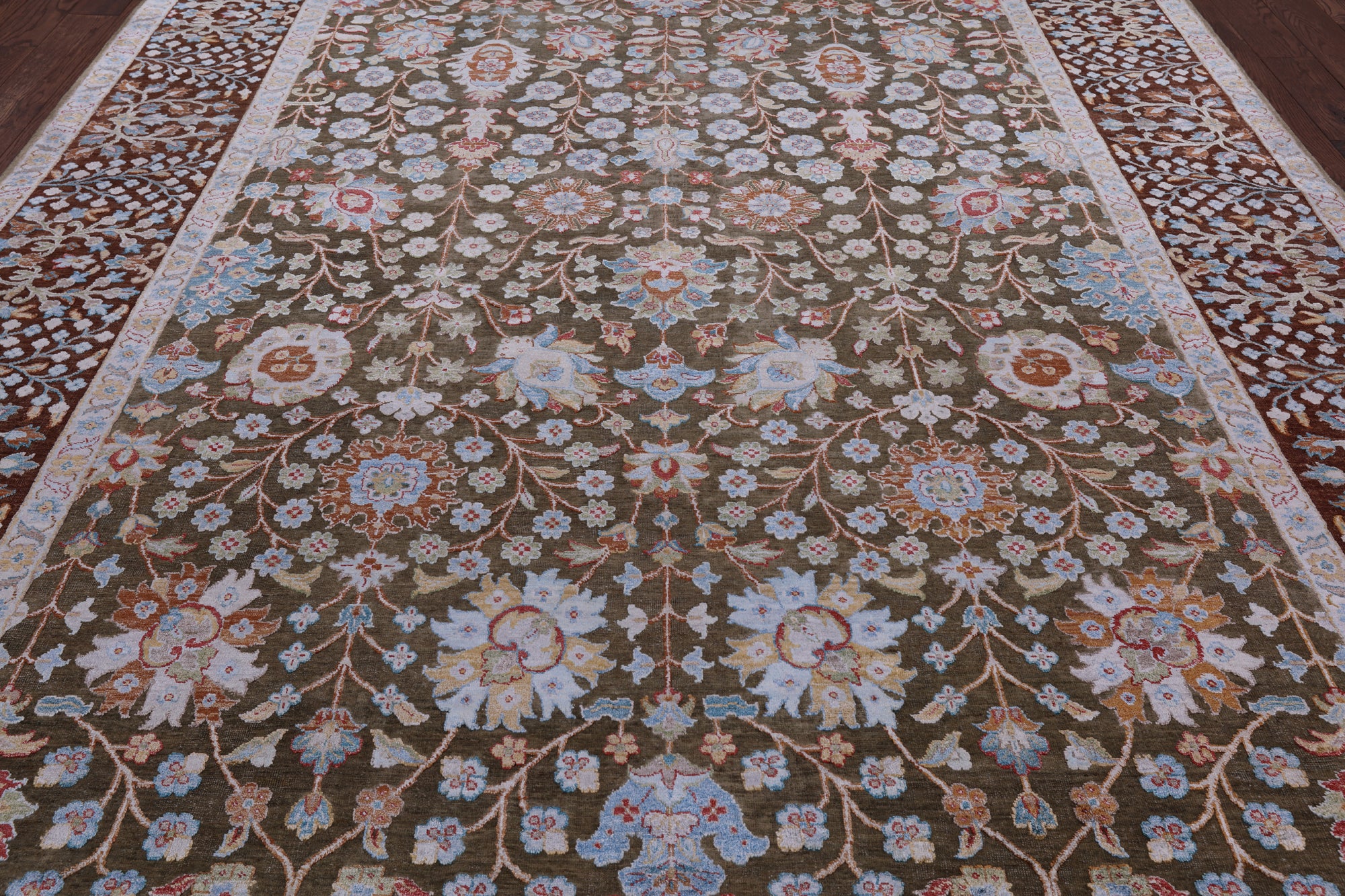 Persian Hand Knotted Wool & Silk Area Rug - 8' 11" X 11' 10" - Golden Nile