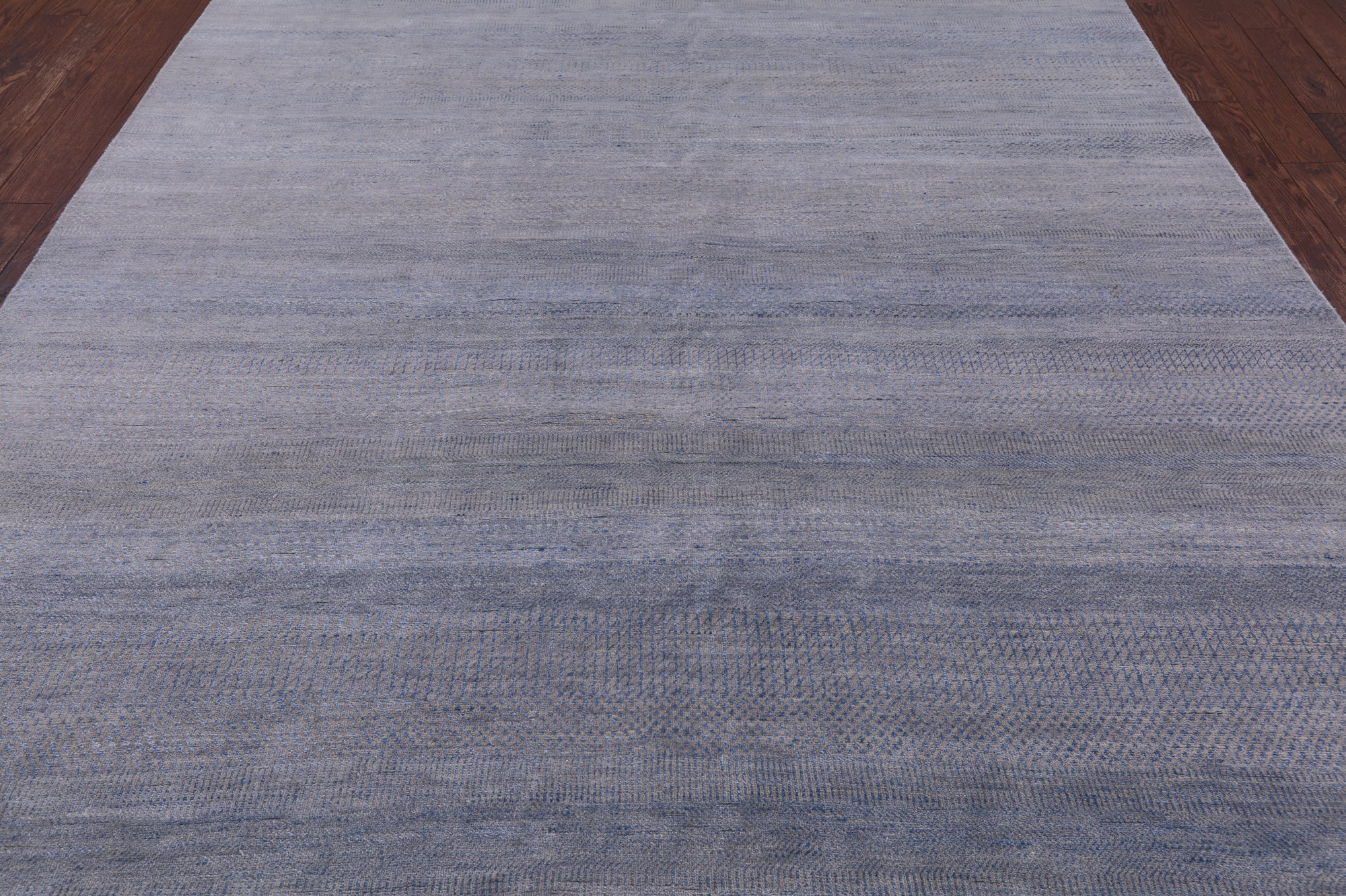 Grey Savannah Grass Hand Knotted Wool & Silk Rug - 7' 11" X 9' 9" - Golden Nile