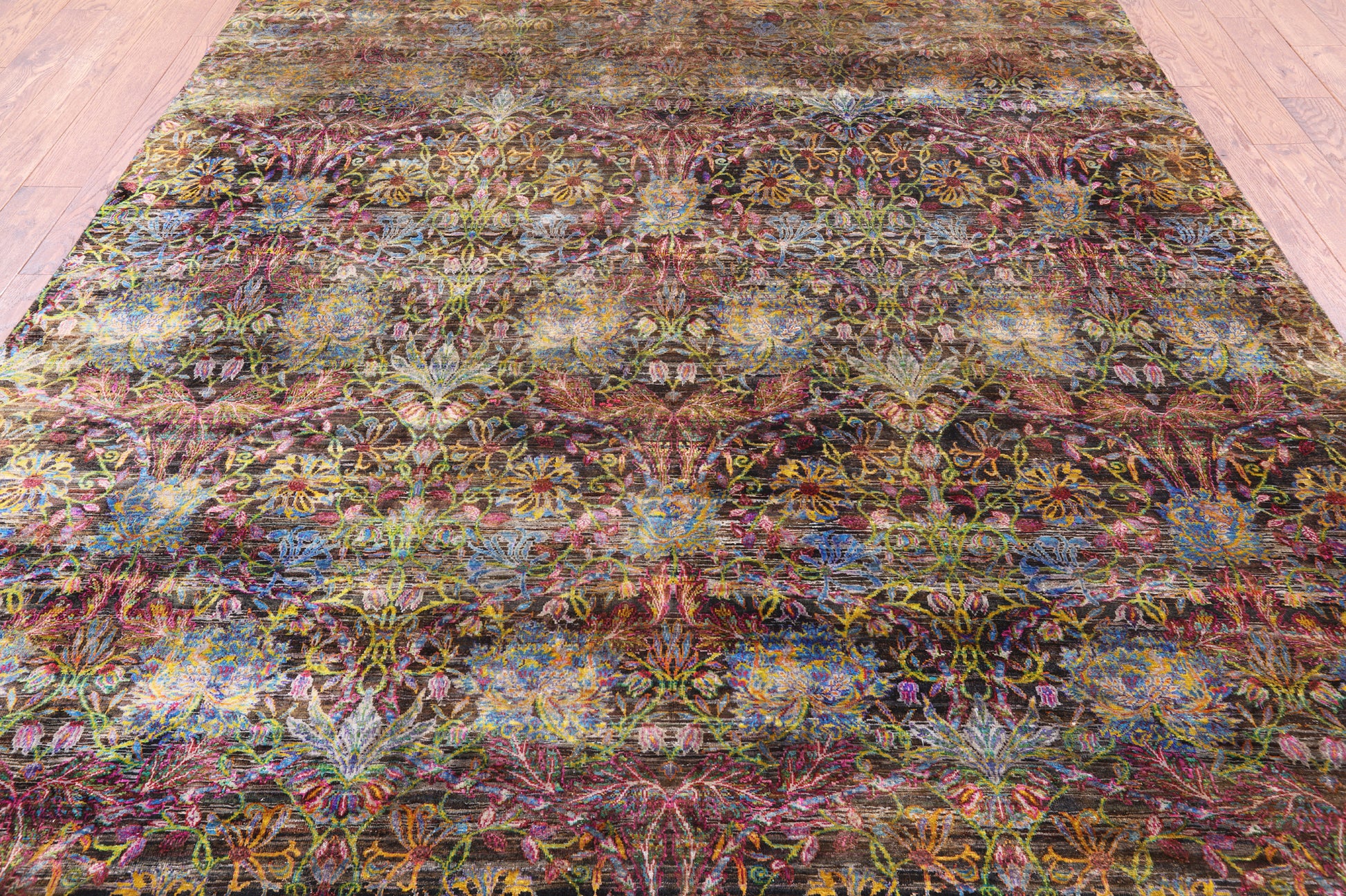 Persian 100 % Silk Handmade Area Rug - 7' 11" X 9' 11" - Golden Nile