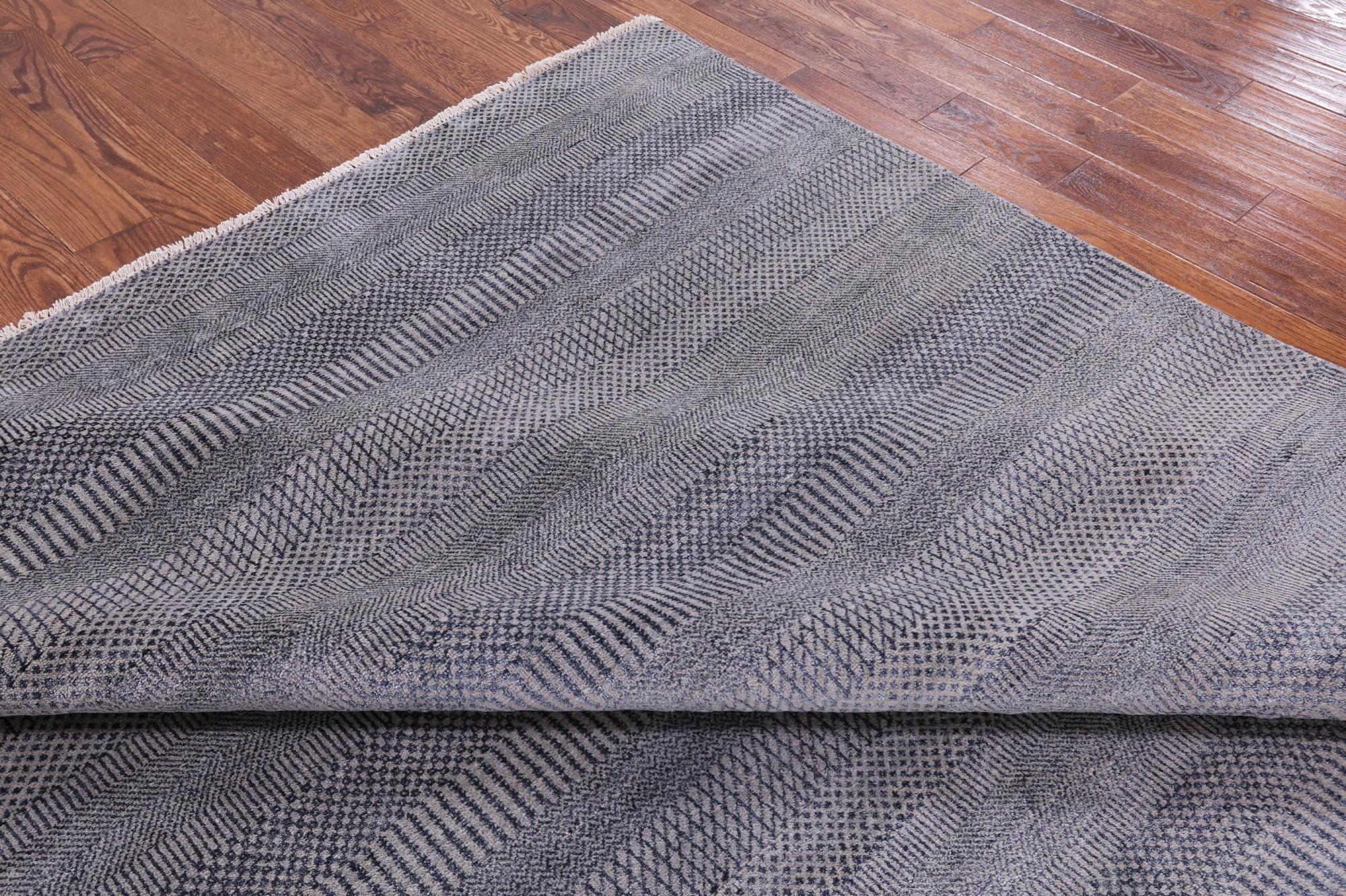 Grey Savannah Grass Hand Knotted Wool & Silk Area Rug - 8' 0" X 10' 4" - Golden Nile